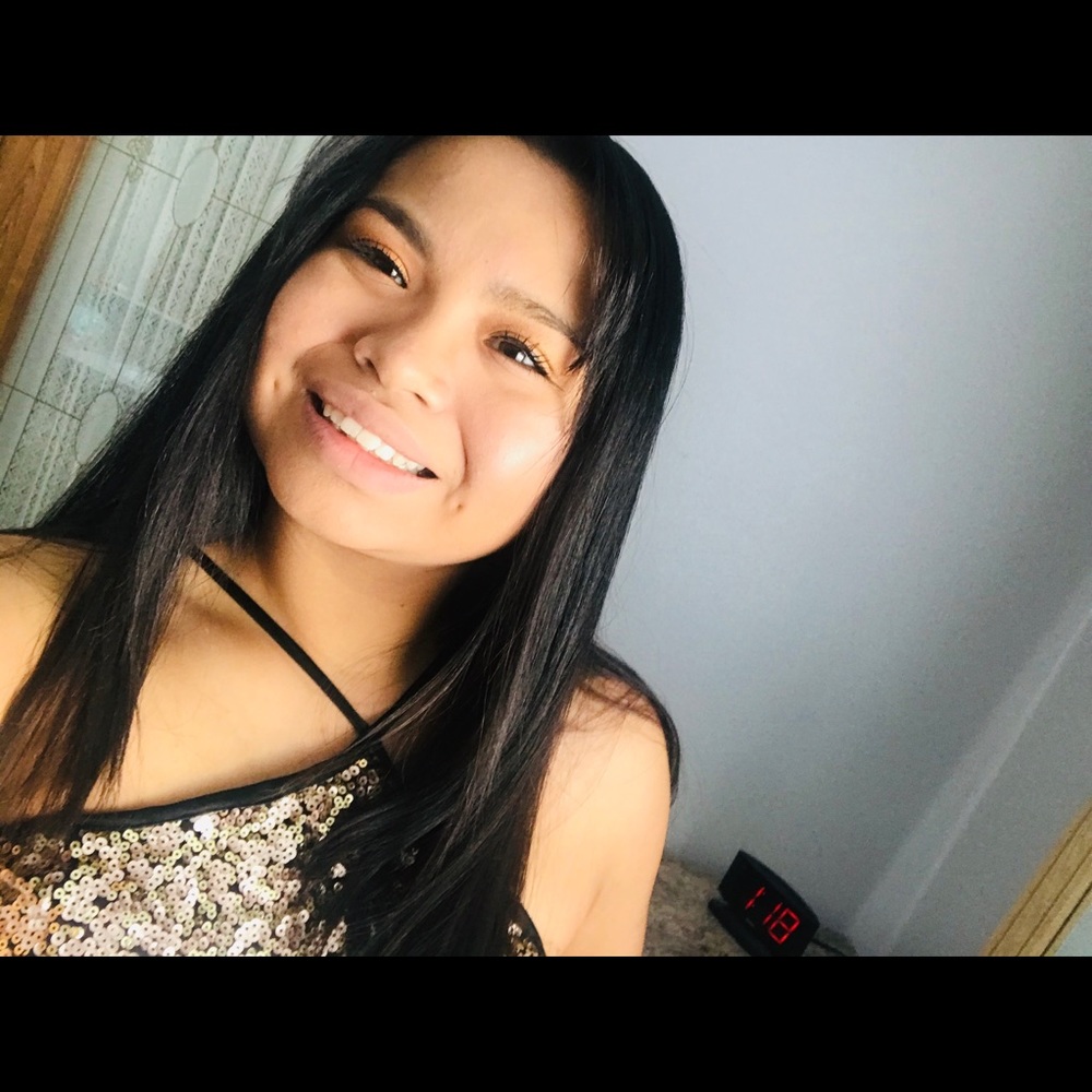 Meet your Posher, Stephanie